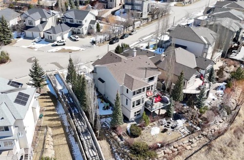 268 Springbluff Bay Sw, Calgary, AB - Outdoor