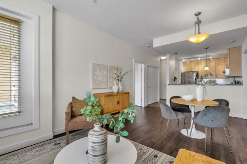 409-1000 Centre Avenue Ne, Calgary, AB - Indoor