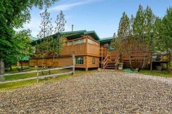 240 Essex Street Carbon, AB T0M 0L0