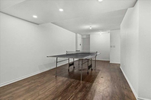 15 Sage Berry Road Nw, Calgary, AB - Indoor Photo Showing Other Room