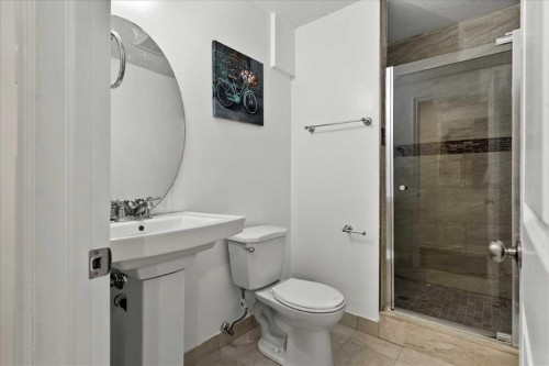 15 Sage Berry Road Nw, Calgary, AB - Indoor Photo Showing Bathroom