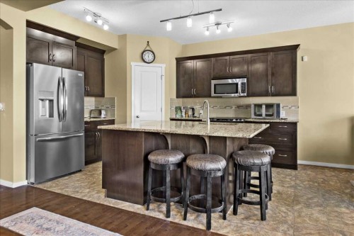 15 Sage Berry Road Nw, Calgary, AB - Indoor Photo Showing Kitchen With Upgraded Kitchen