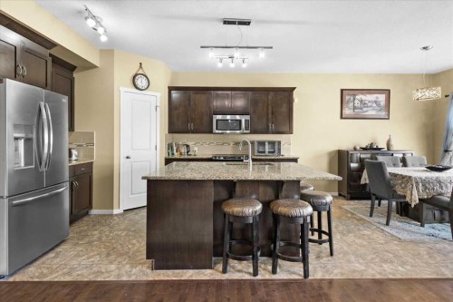 15 Sage Berry Road Nw, Calgary, AB - Indoor Photo Showing Kitchen With Upgraded Kitchen