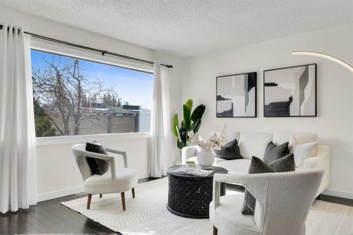 4224 Worcester Drive Sw, Calgary, AB - Indoor