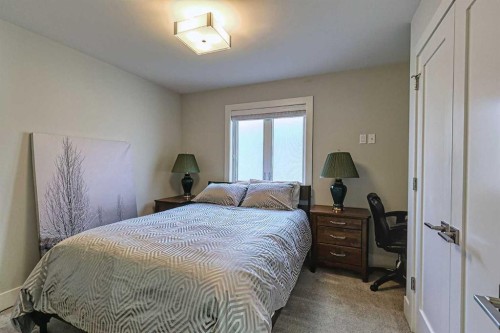 2418 24A Street Sw, Calgary, AB - Indoor Photo Showing Bedroom