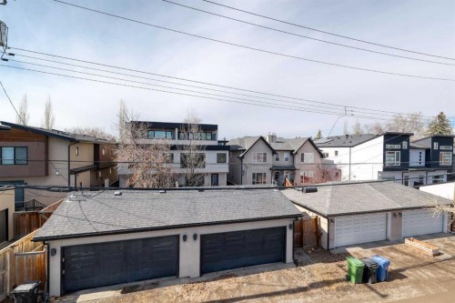 2418 24A Street Sw, Calgary, AB - Outdoor With Balcony