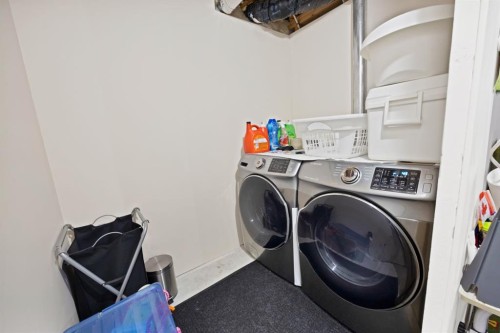 108 Panamount Way Nw, Calgary, AB - Indoor Photo Showing Laundry Room