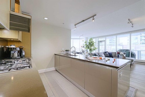 705-433 11 Avenue Se, Calgary, AB - Indoor