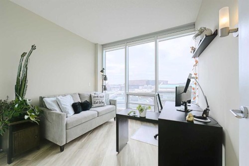 705-433 11 Avenue Se, Calgary, AB - Indoor Photo Showing Living Room