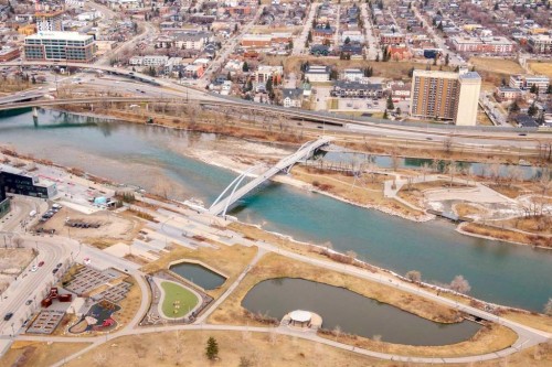 705-433 11 Avenue Se, Calgary, AB - Outdoor With Body Of Water With View