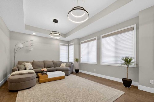 105 Westpoint Way Sw, Calgary, AB - Indoor