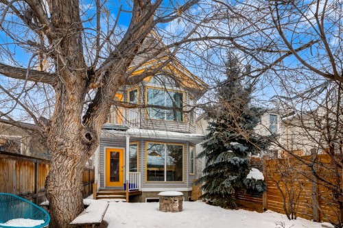 1749 7 Avenue Nw, Calgary, AB - Outdoor