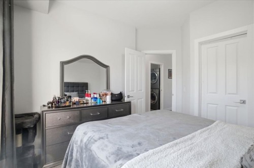 164 Evanscrest Gardens Nw, Calgary, AB - Indoor Photo Showing Bedroom