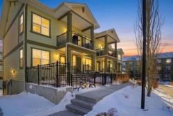164 Evanscrest Gardens NW Calgary, AB T3P 0S1