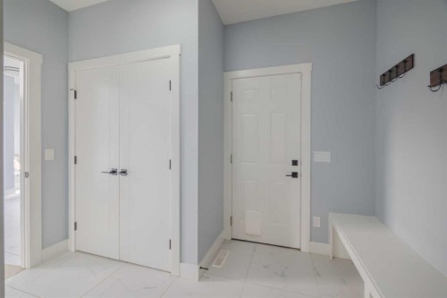 62 Legacy Glen Terrace Se, Calgary, AB - Indoor Photo Showing Other Room