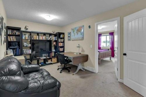 609-413 River Avenue, Cochrane, AB - Indoor