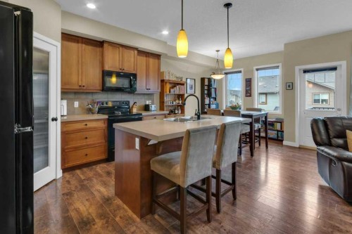 609-413 River Avenue, Cochrane, AB - Indoor Photo Showing Other Room