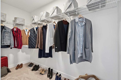 293 Dieppe Drive Sw, Calgary, AB - Indoor With Storage