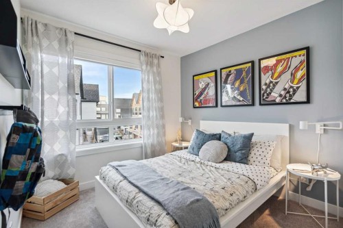 293 Dieppe Drive Sw, Calgary, AB - Indoor Photo Showing Bedroom