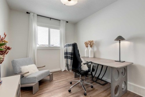 128 Heritage Heights, Cochrane, AB - Indoor Photo Showing Office