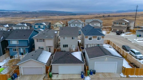 128 Heritage Heights, Cochrane, AB - Outdoor