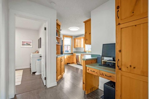 330 3 Avenue Se, High River, AB - Indoor Photo Showing Other Room