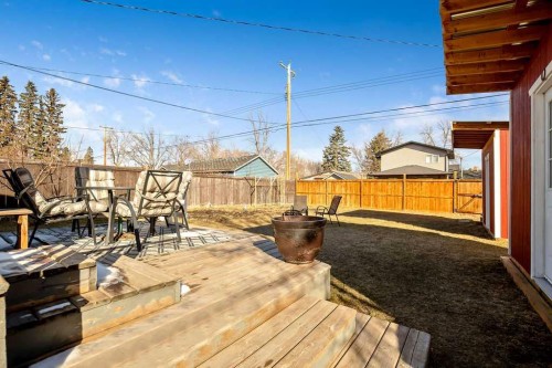 330 3 Avenue Se, High River, AB - Outdoor With Deck Patio Veranda