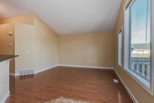 211 Saddlebrook Way Ne, Calgary, AB - Indoor Photo Showing Other Room