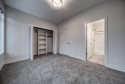 81 Royal Elm Green Nw, Calgary, AB - Indoor Photo Showing Other Room