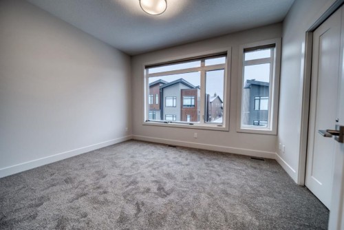 81 Royal Elm Green Nw, Calgary, AB - Indoor Photo Showing Other Room