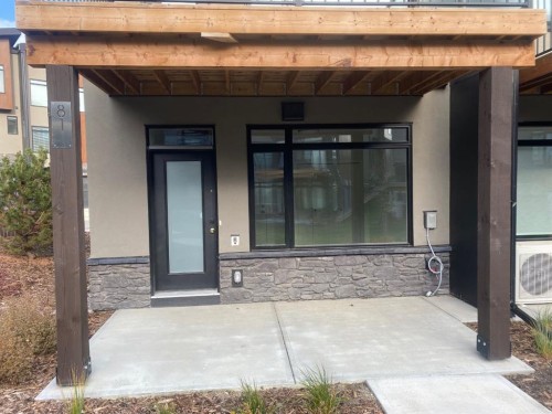 81 Royal Elm Green Nw, Calgary, AB - Outdoor With Exterior