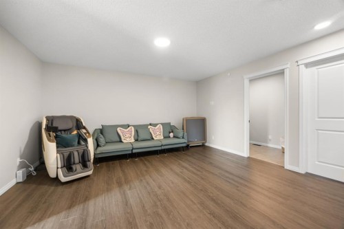 17 Calhoun Crescent Ne, Calgary, AB - Indoor