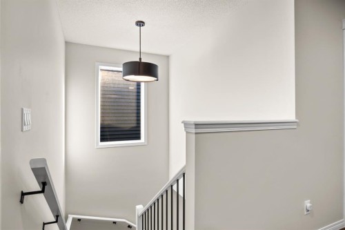 17 Calhoun Crescent Ne, Calgary, AB - Indoor Photo Showing Other Room