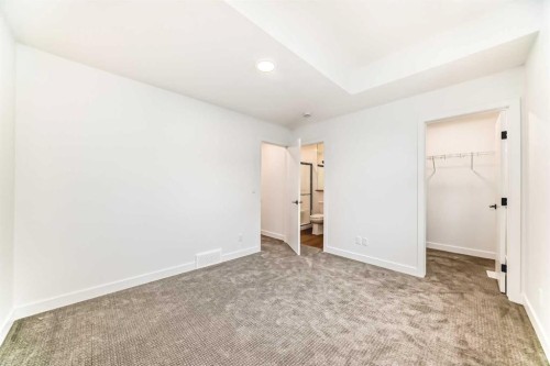86 Heirloom Passage Se, Calgary, AB - Indoor Photo Showing Other Room