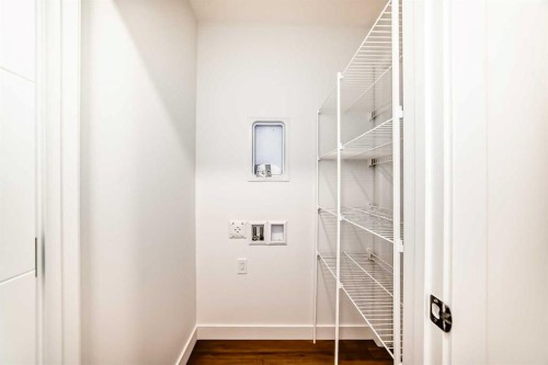 86 Heirloom Passage Se, Calgary, AB - Indoor