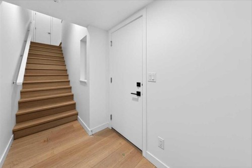 90 Heirloom Passage Se, Calgary, AB - Indoor Photo Showing Other Room