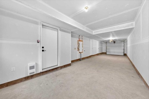 90 Heirloom Passage Se, Calgary, AB - Indoor Photo Showing Other Room