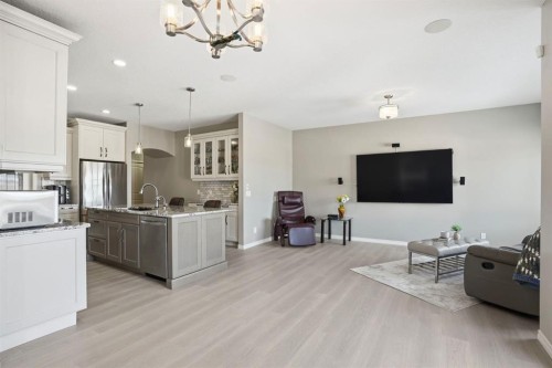 138 Reunion Landing, Airdrie, AB - Indoor