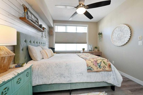 210-20 Walgrove Walk Se, Calgary, AB - Indoor Photo Showing Bedroom