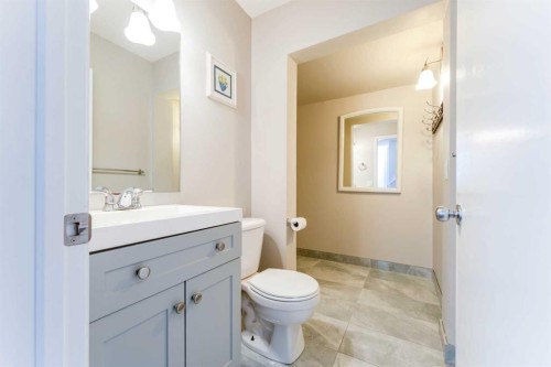 343 Millview Bay Sw, Calgary, AB - Indoor Photo Showing Bathroom