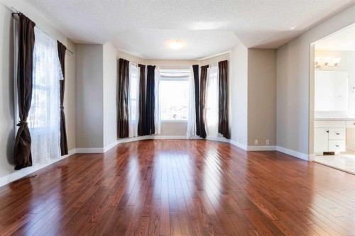 343 Millview Bay Sw, Calgary, AB - Indoor Photo Showing Other Room