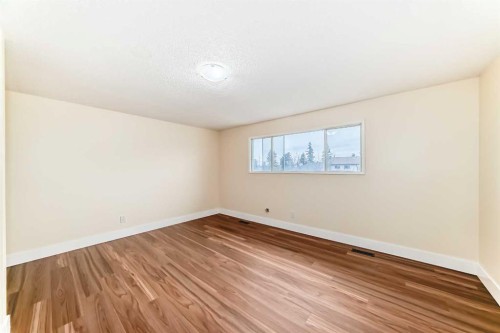 5 Templeby Way Ne, Calgary, AB - Indoor Photo Showing Other Room
