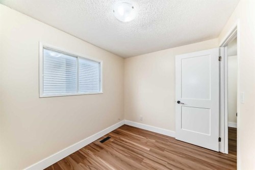 5 Templeby Way Ne, Calgary, AB - Indoor Photo Showing Other Room