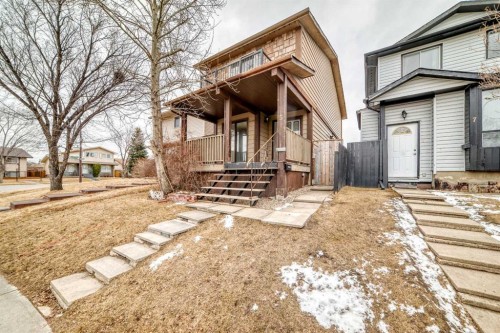 5 Templeby Way Ne, Calgary, AB - Outdoor