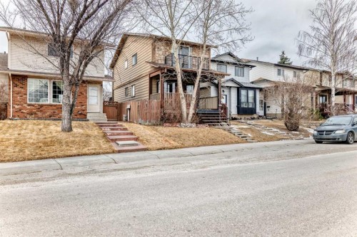 5 Templeby Way Ne, Calgary, AB - Outdoor With Facade