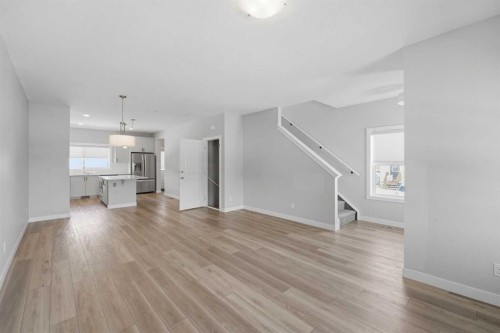 125 Edith Gate Nw, Calgary, AB - Indoor