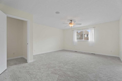 386 Mahogany Terrace Se, Calgary, AB - Indoor Photo Showing Other Room