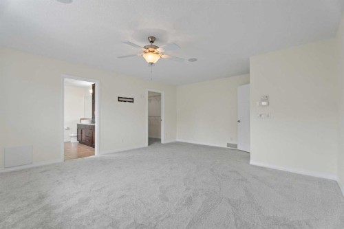 386 Mahogany Terrace Se, Calgary, AB - Indoor Photo Showing Other Room