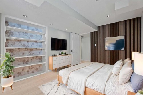 386 Mahogany Terrace Se, Calgary, AB - Indoor Photo Showing Bedroom