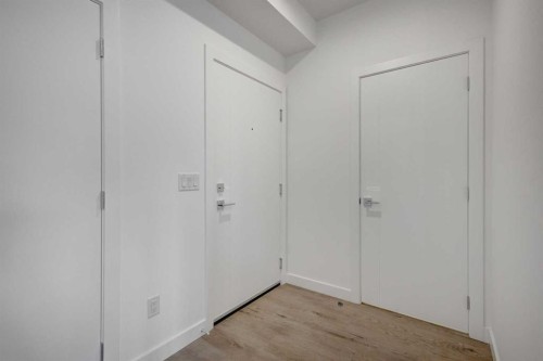 4304-111 Wolf Creek Drive Se, Calgary, AB - Indoor Photo Showing Other Room
